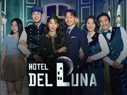 Hotel Del Luna